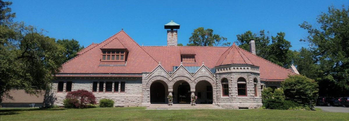 Pequot Library Live